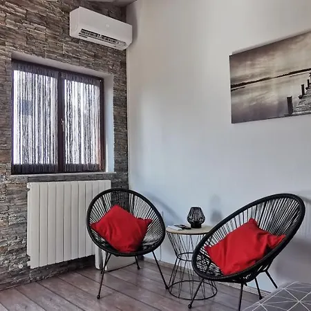 Sunrise Garden And Sea View Apartment Peroj